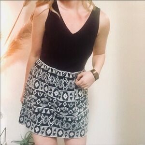 LUCKY Black White Aztec Geometric Printed Twofer VNeck Tank Top Mini Dress M